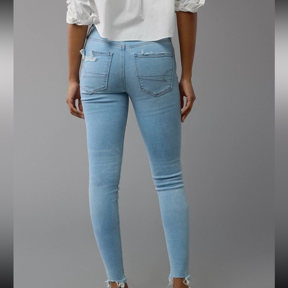 Jeans - Picture 2 of 3